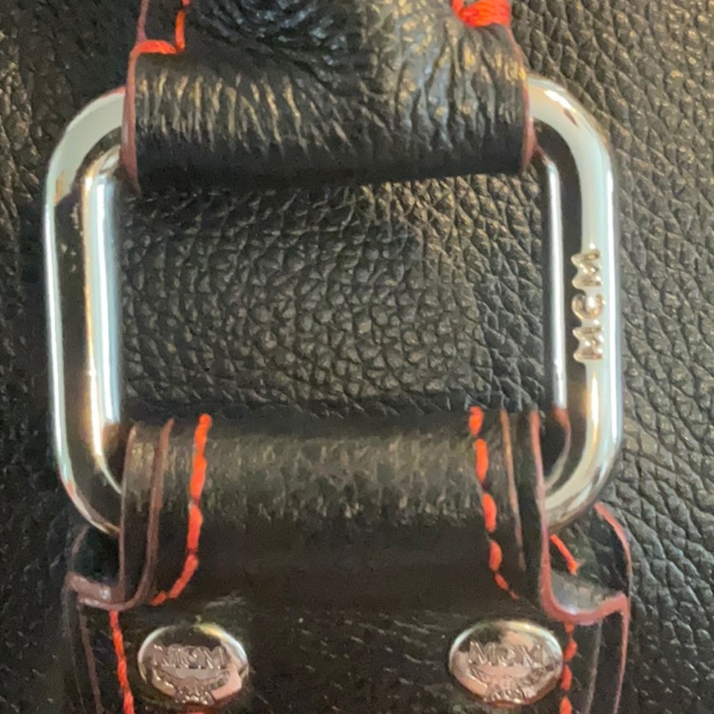 MCM Boston Black Leather Shoulder Bag - Picture 9 of 15